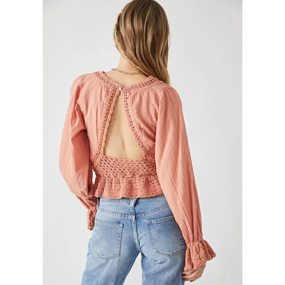 FREE PEOPLE Megan Crochet Top Shirt / Coral Sand S